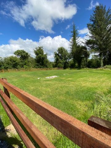 Redhills Mohill Villa Rivers Town Exterior photo